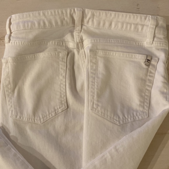 Joe’s Jeans High Rise Frayed Straight Crop - Picture 4 of 6